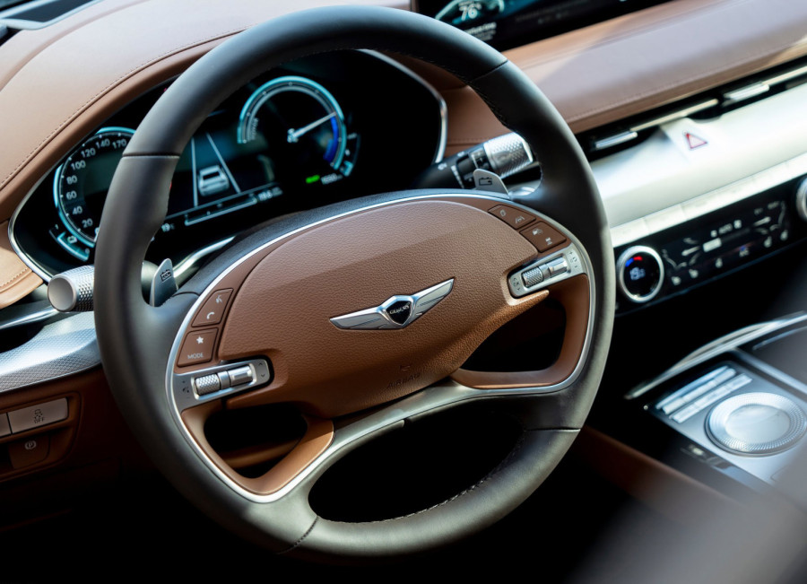 Genesis ukida luksuznu električnu limuzinu G80 – kupci je nisu hteli