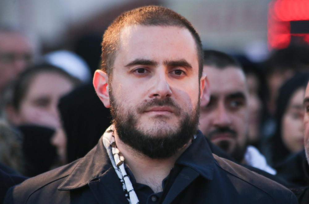 Drama u Novom Pazaru: Usame Zukorlić udario u policiju, pa pobegao