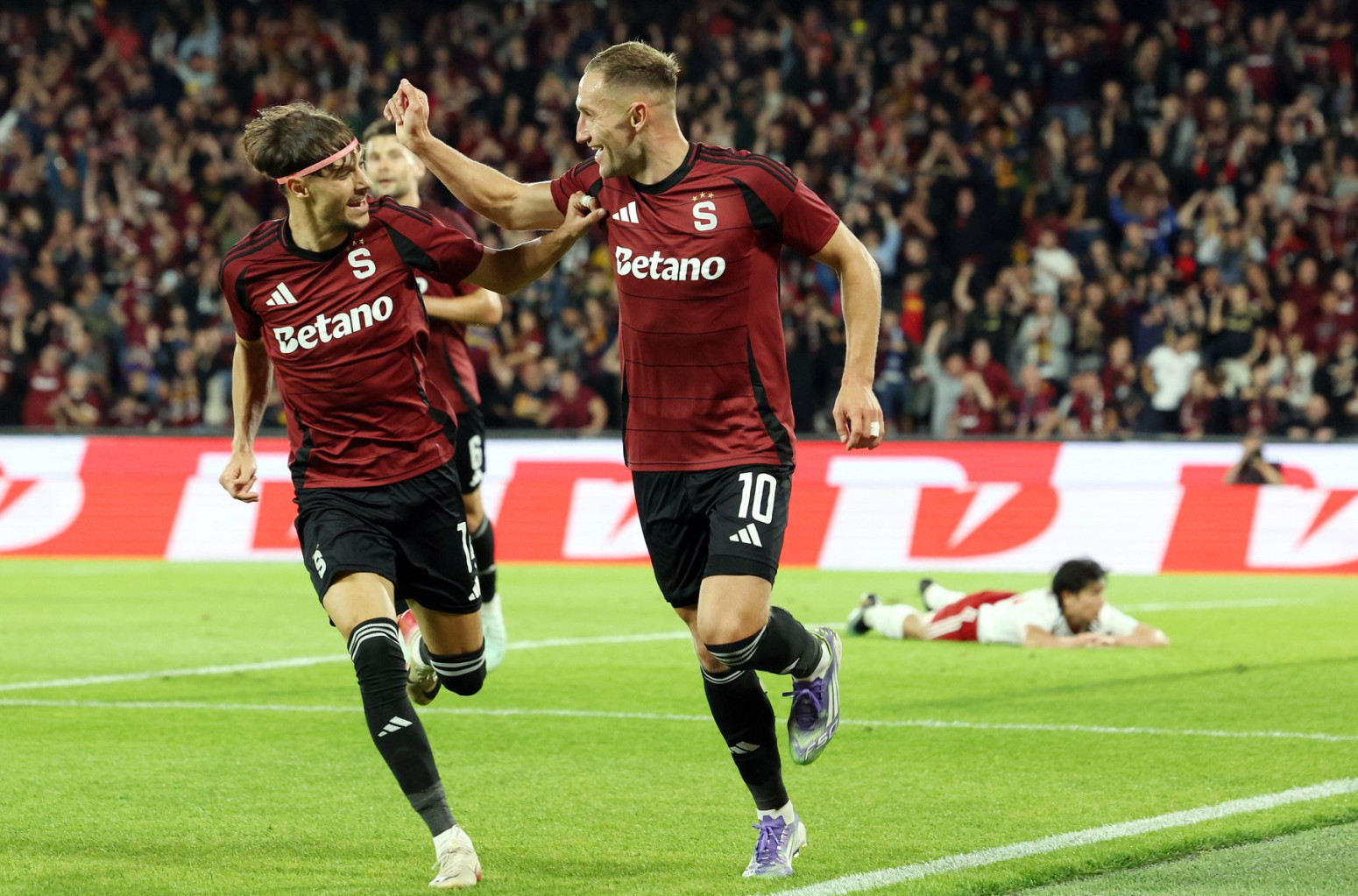 Radost za Srbe, Albanci se vraćaju zadovoljni iz Ljubljanje – Dragović "pao" u Češkoj