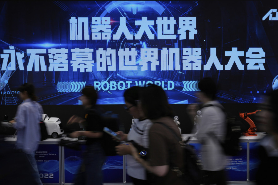 Otvorena prodavnica robota: Od Alberta Ajnštajna do mehaničkih kuvara