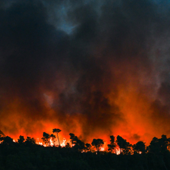 Gori u Španiji: Podignut nivo opasnosti