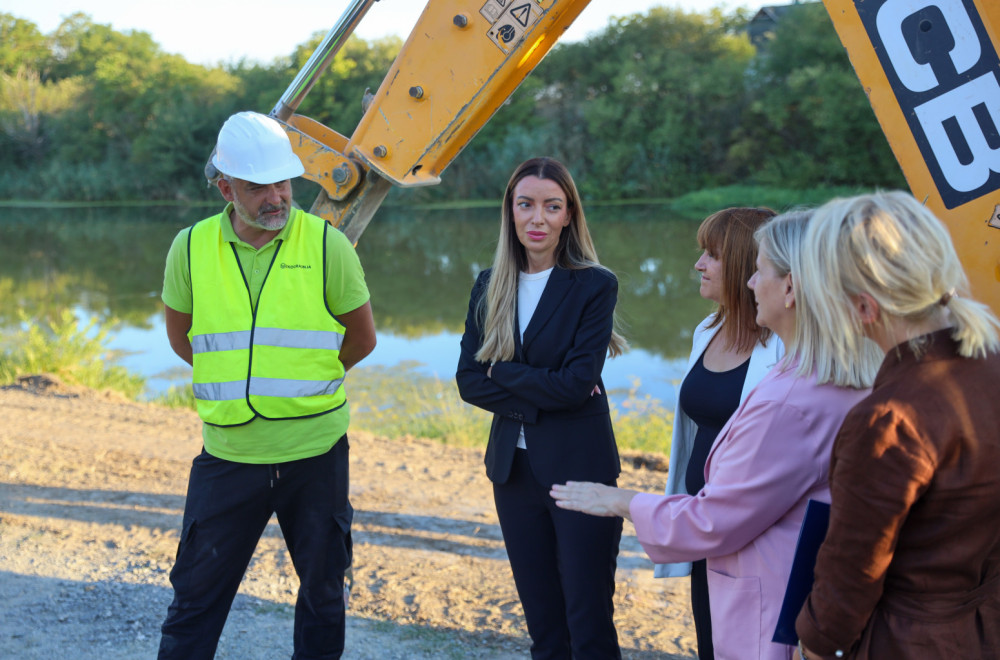 Mesarović: Za pešačke staze u Odžacima 26,3 miliona dinara; Radovi gotovi u septembru