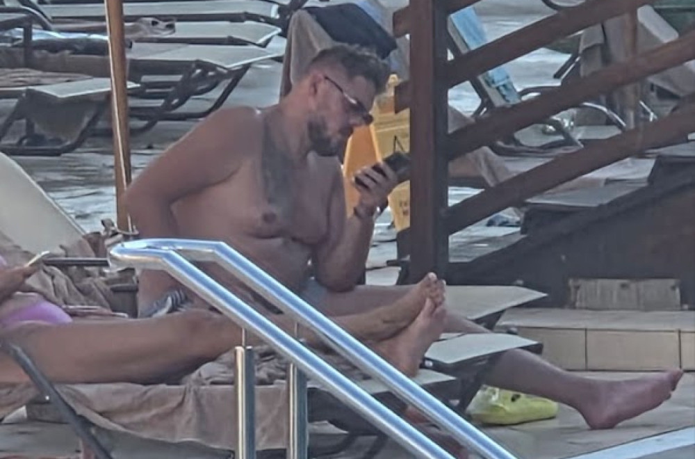 Mediji: Štimac u Bečićima – vodi revoluciju iz hotela FOTO