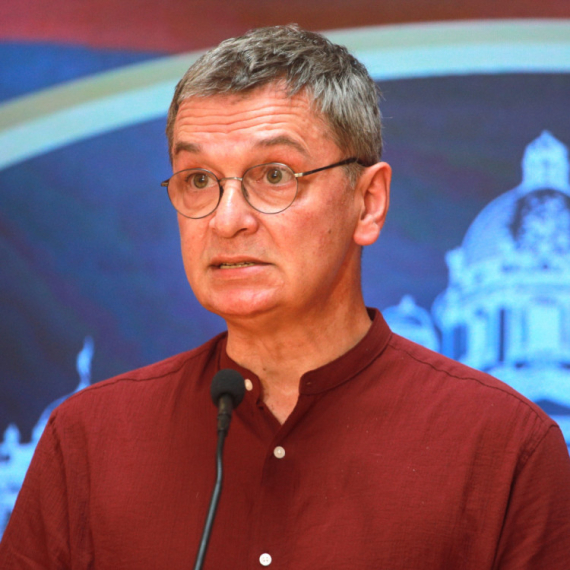 Ćuta: Svi se pozivaju na studente kojih nema, tu su ljudi spremni na sve i svašta VIDEO