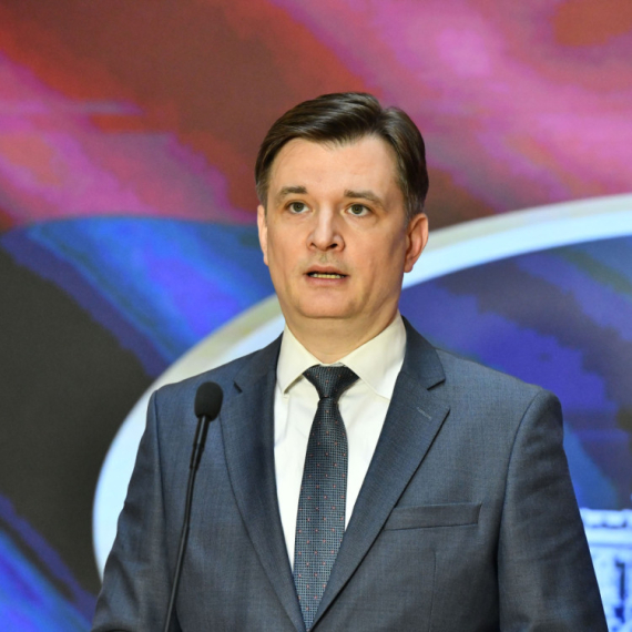 Jovanov: Blokaderi saopštili da im od tri obroka, dva plate stranci; Bravo, nobelovci! FOTO