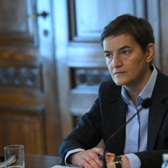 Brnabić: 10 meseci terora i laži; Gospodo blokaderi, došao je kraj FOTO