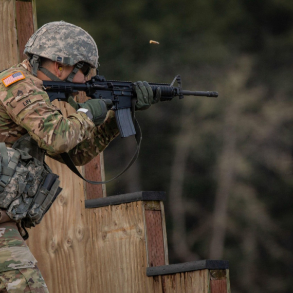 Stiglo naređenje: Vojska se naoružava