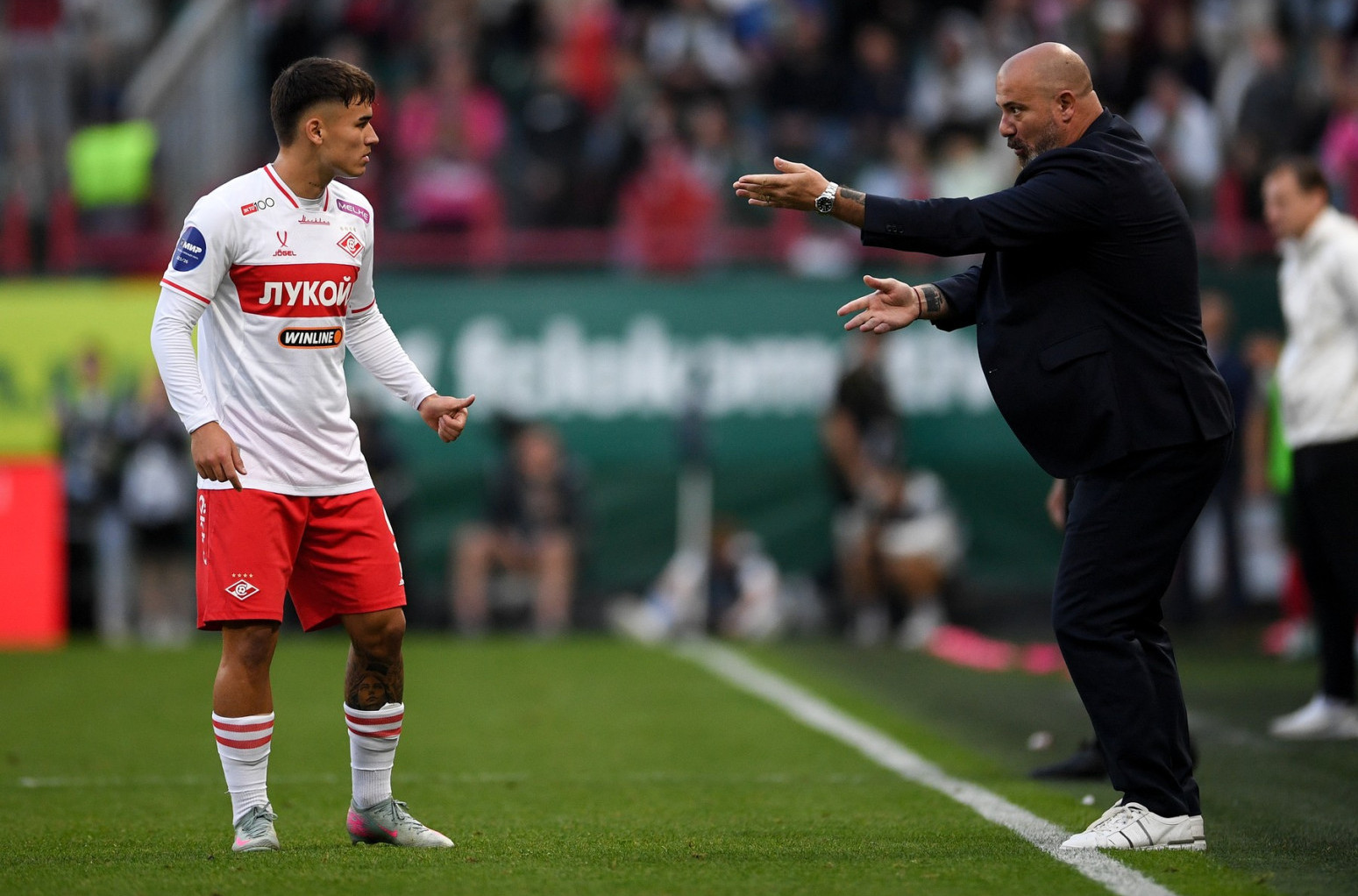 Rusi žele da oteraju Stankovića: "Histeričan je i agresivan"