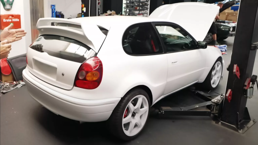 Stara Toyota Corolla sa srcem GR Yarisa! VIDEO