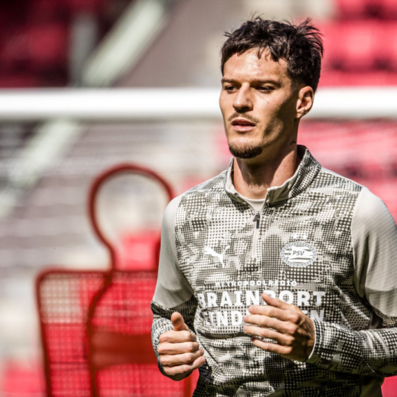 PSV doveo Rumuna iz Parme