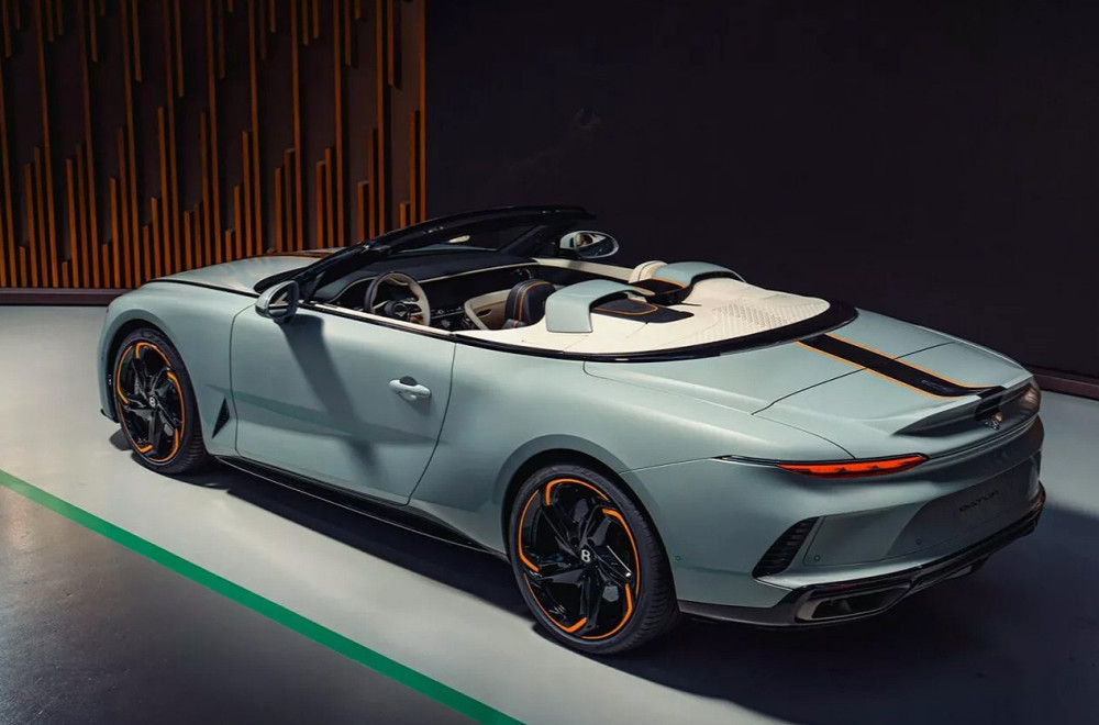 Bentley se oprašta od legendarnog motora: Poslednji auto je remek-delo vredno milione FOTO