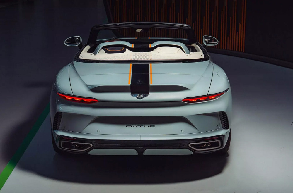 Bentley se oprašta od legendarnog motora: Poslednji auto je remek-delo vredno milione FOTO