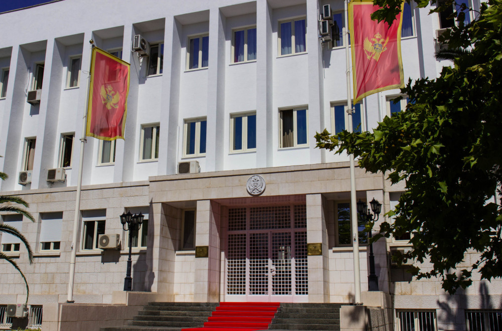 Održana hitna sednica Saveta za bezbednost; Upućen zahtev Vladi Crne Gore; Poznati svi detalji VIDEO