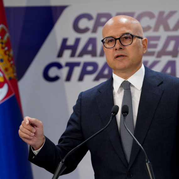 Vučević: Vrlo brzo mere kako da se država vrati građanima