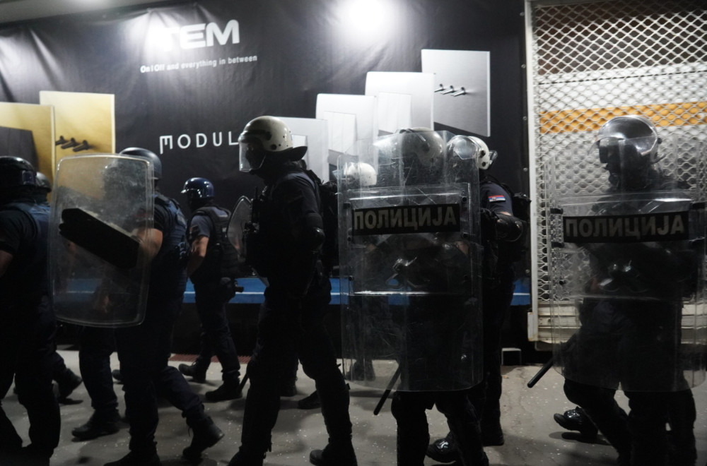 Brnabić: Puna podrška Vučiću i svim normalnim i pristojnim građanima Srbije