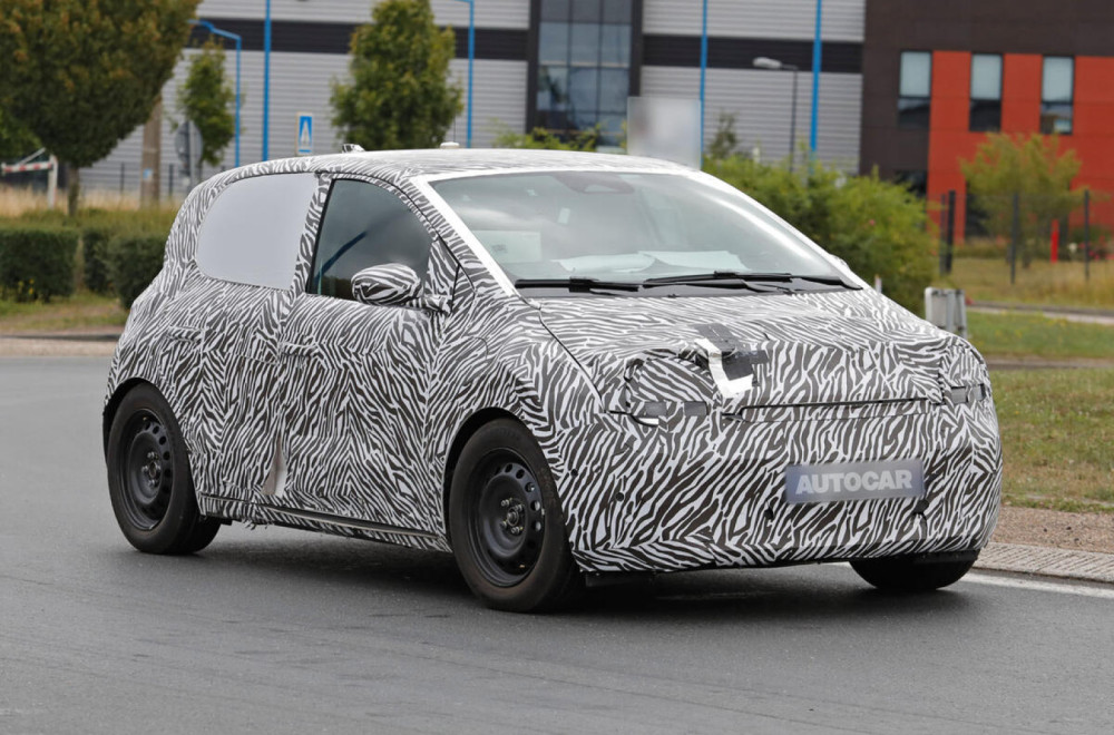 Prve fotografije: Renault Twingo prototip na ulicama! FOTO