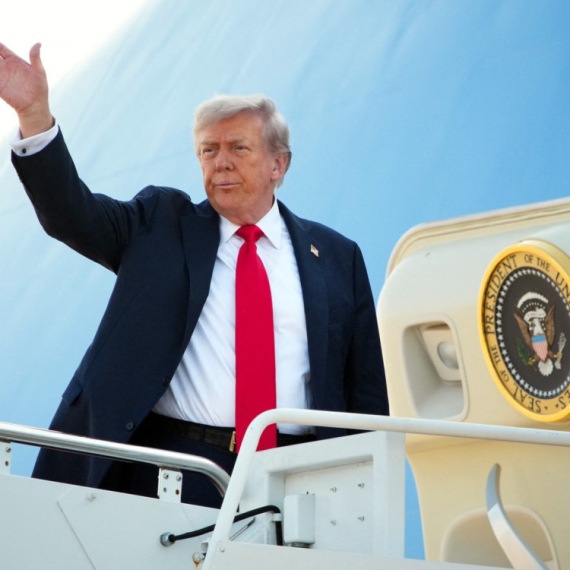 Donald Tramp smrdi? FOTO/VIDEO