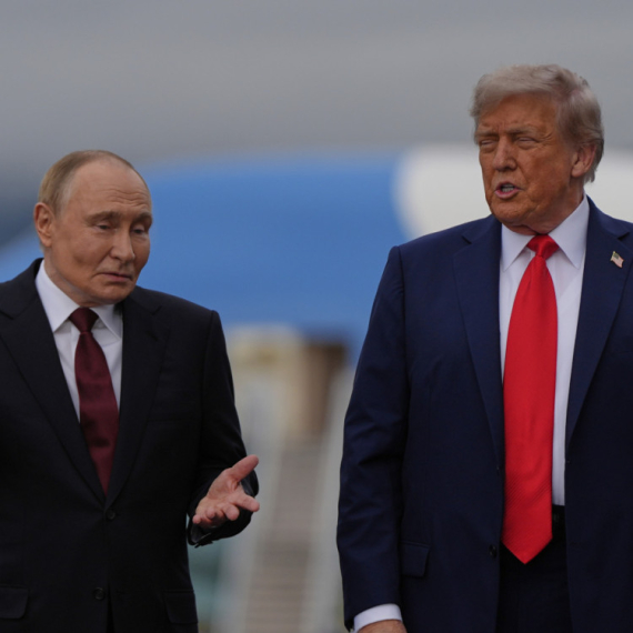Tramp je ostao kratkih rukava – Putin ga je nadigrao; Formira se novi savez?
