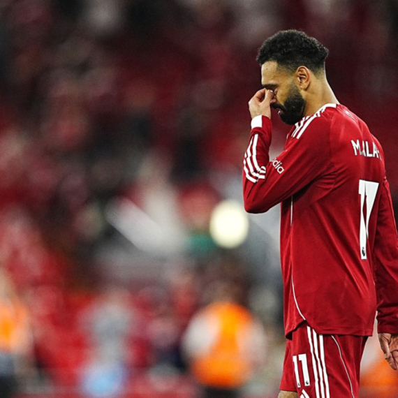 Izliv emocija na Enfildu – Salah zaplakao na kraju utakmice VIDEO