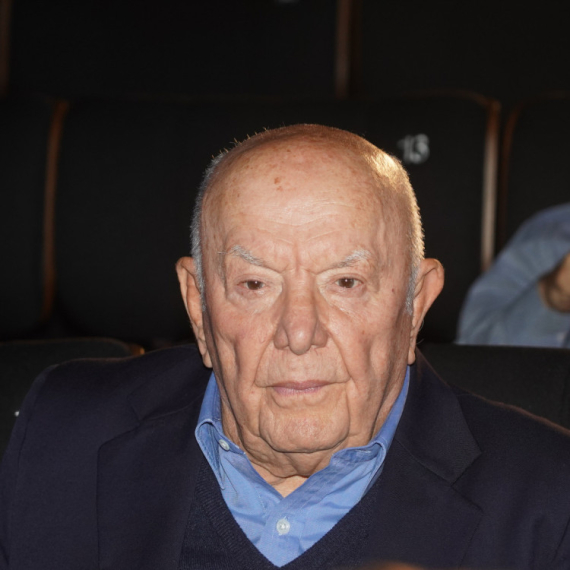 Ko je bio Den Tana, američki biznismen srpskog porekla : Rođen na livadi, bez babice, pa zaradio milione