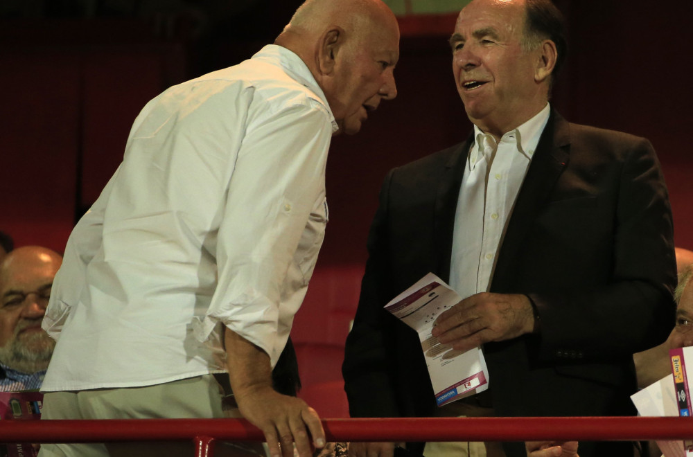 Oglasio se FSS zbog Den Tane: "Preminuo je  čovek fudbala..."