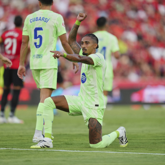 Već "gori" u Španiji – pobeda Barse u senci sudijskih odluka VIDEO