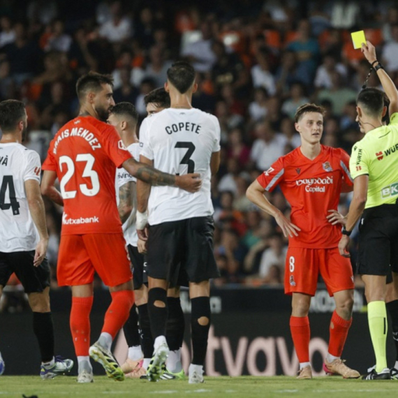 Remi na "Mestalji", Alaves slavio u nadoknadi