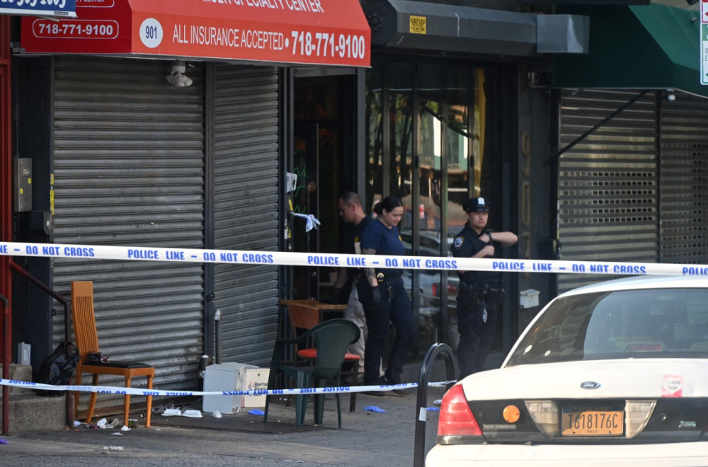 Masovna pucnjava: Naoružani ljudi otvorili vatru u restoranu; Pronađeno 36 čaura; Ima mrtvih VIDEO