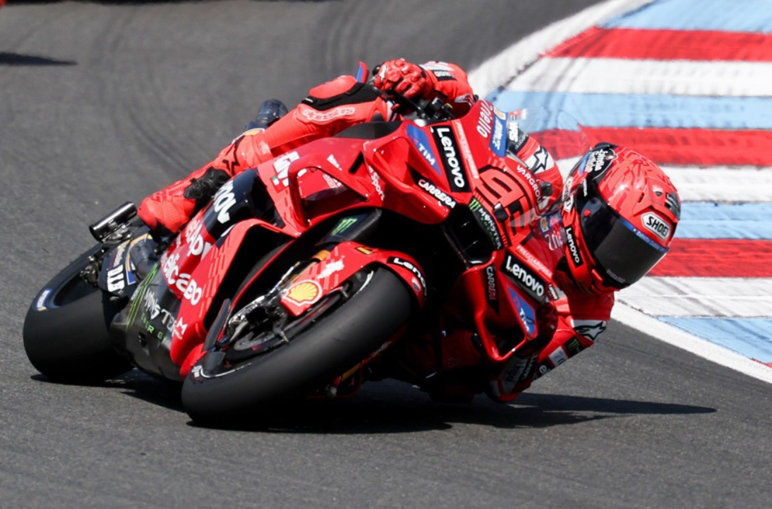 Markes osvojio Austriju – debitant režirao spektakl