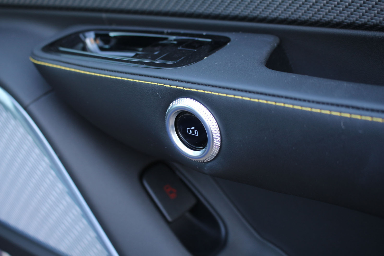 Test: Maserati GranTurismo Trofeo – Neptunova prevlast