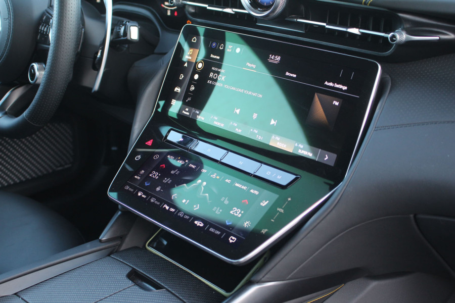 Test: Maserati GranTurismo Trofeo – Neptunova prevlast