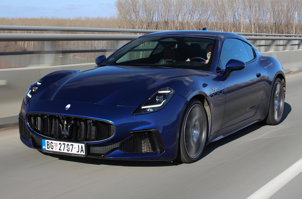Test: Maserati GranTurismo Trofeo – Neptunova prevlast