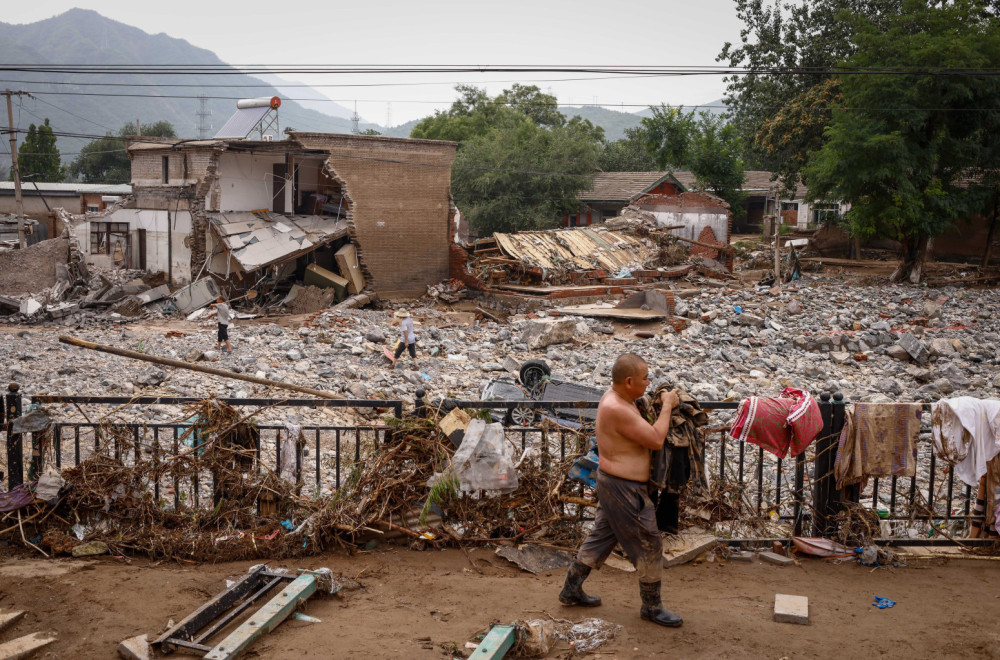 Bujica pogodila kamp u Kini: Udavilo se 10 osoba, nestalo dvoje