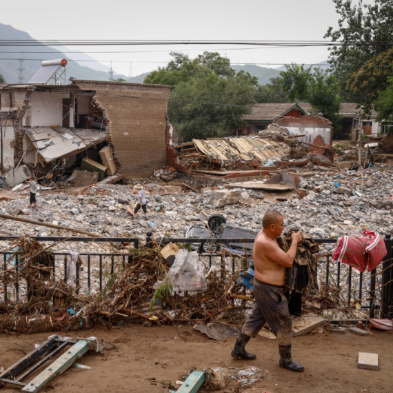 Bujica pogodila kamp u Kini: Udavilo se 10 osoba, nestalo dvoje