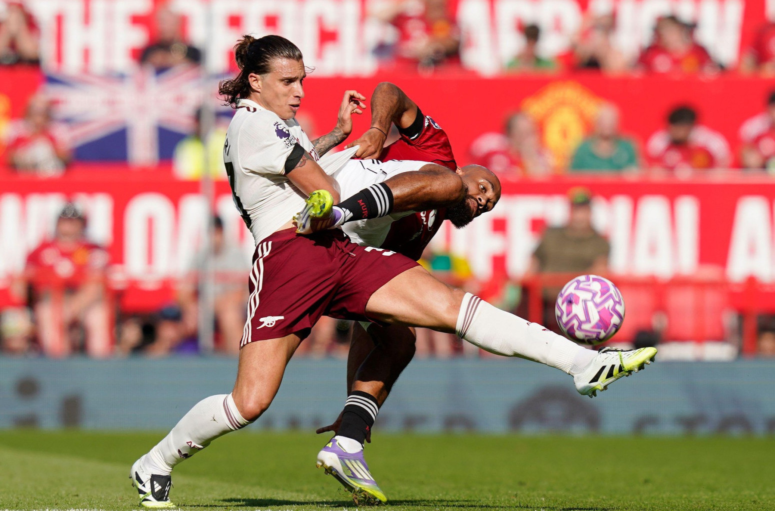 Arsenalu pobeda i strepnja – Junajtedu poraz i razlog za optimizam