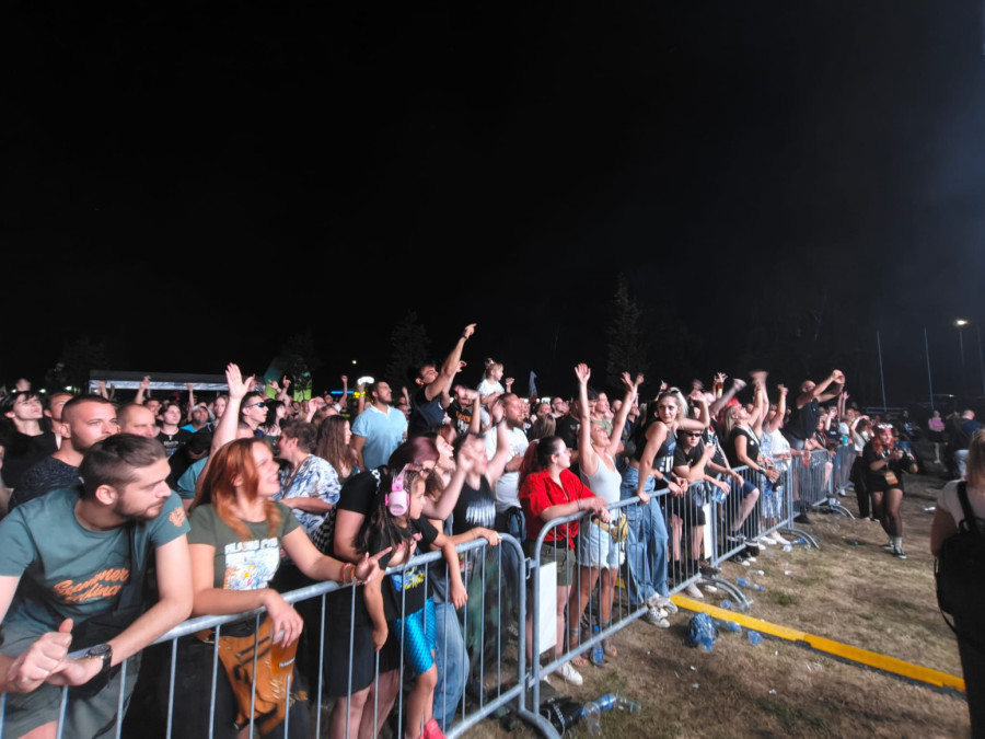 Art Front festival ponovo oživeo Mitrovicu - hiljade ljudi uživalo u muzici i posebnoj energiji