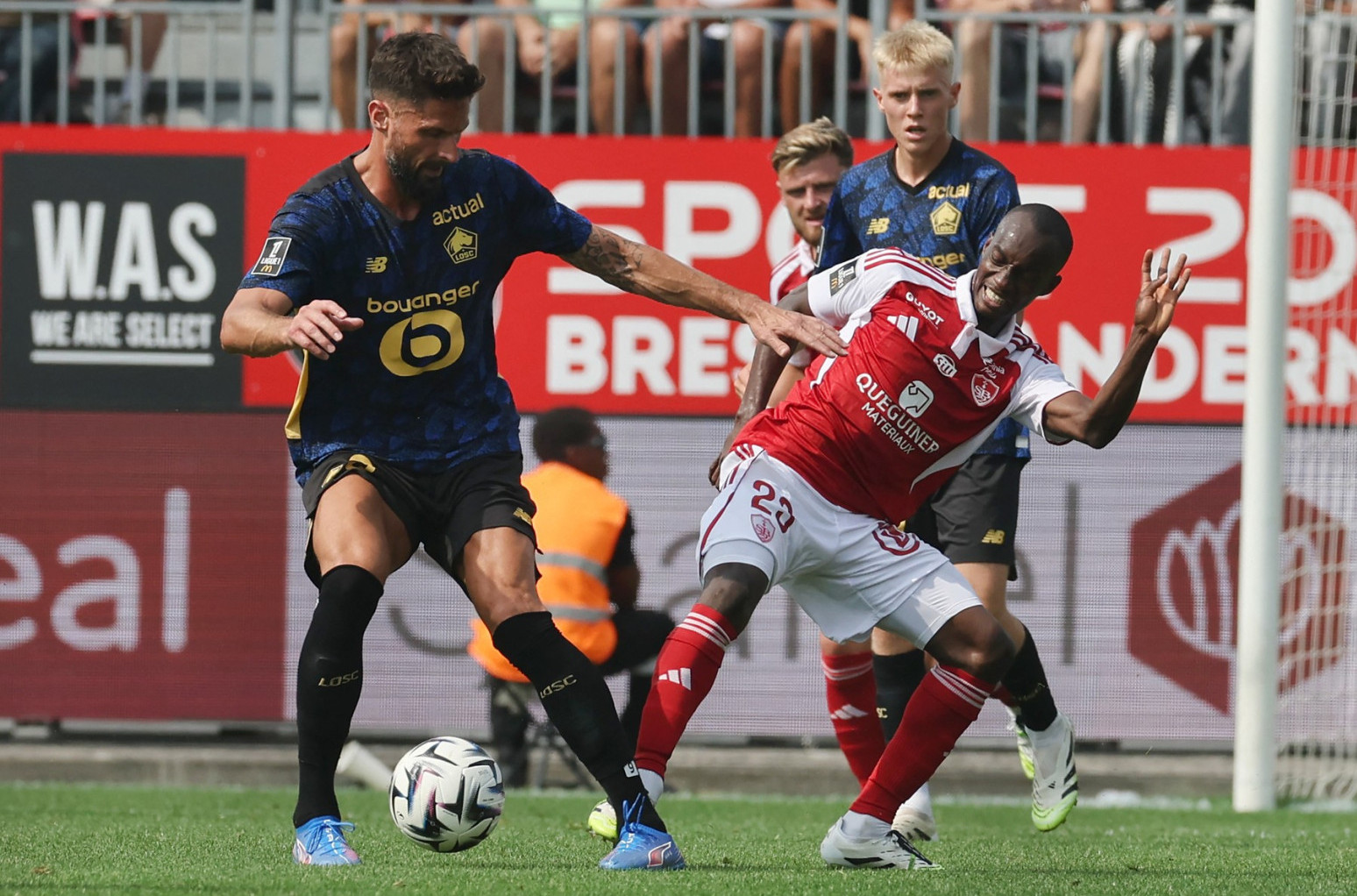 Rikošet spasao PSŽ – Žiru ekspresno do gola po povratku u Evropu VIDEO