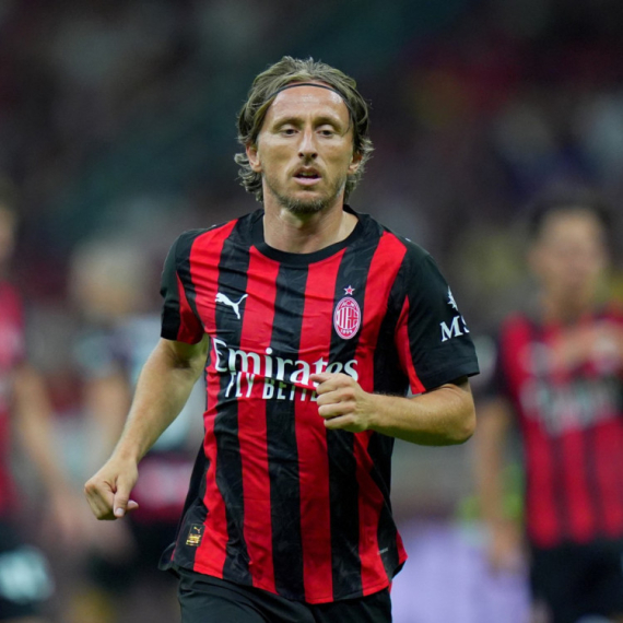 Modrić zvanično debitovao za Milan i jednim potezom sve oduševio VIDEO