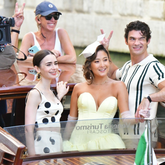 Snimanje serije "Emili u Parizu" na Jadranu prekinuto zbog smrti na setu