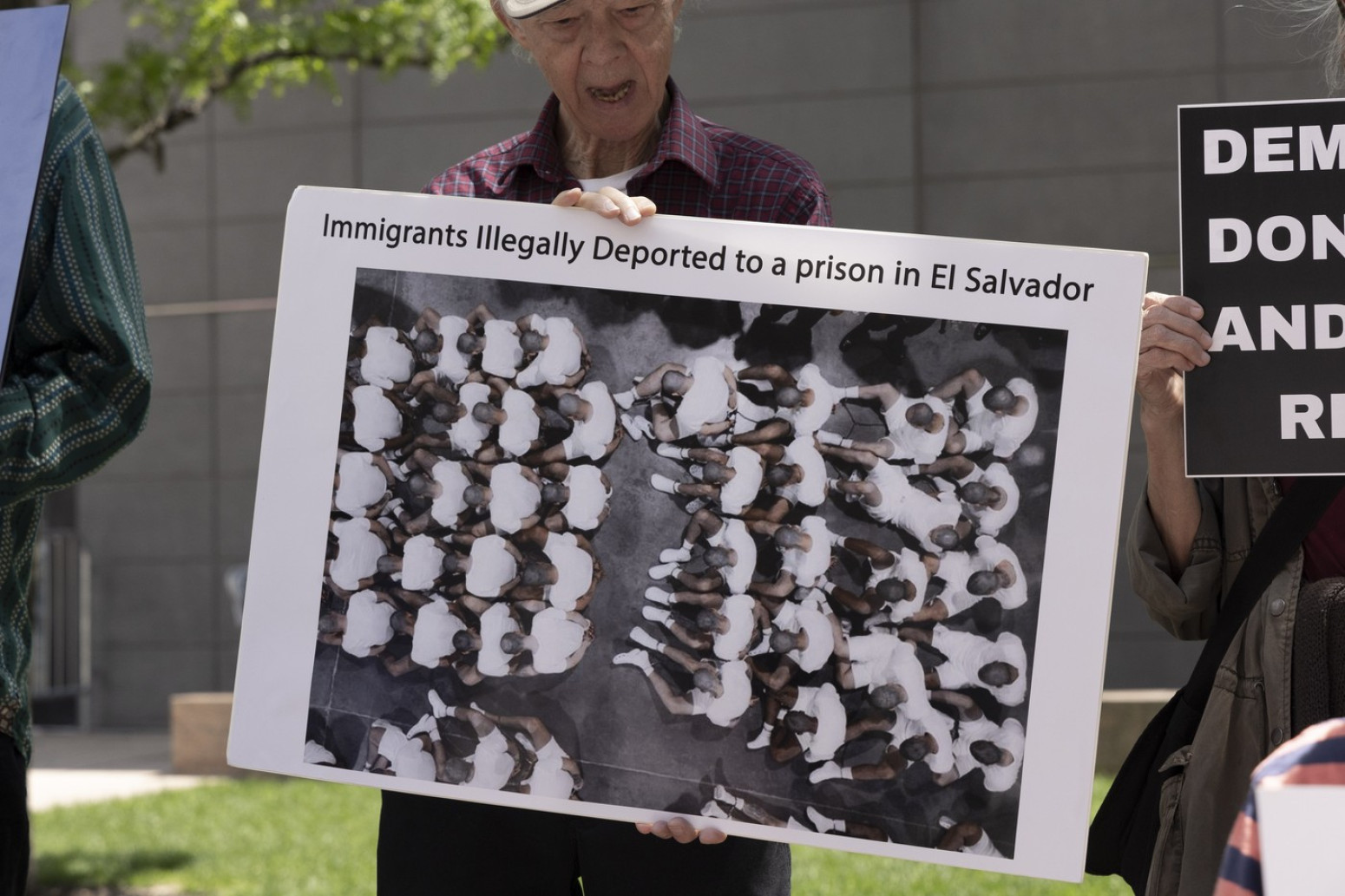 Ovo je groblje živih ljudi; Jedini način da odete odavde je da budete mrtvi FOTO/VIDEO