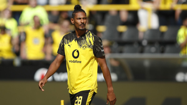 Ale zatvara krug – vratio se tamo gde je sve počelo