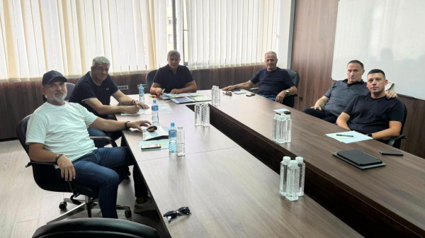 Piksi održao sastanak pred Letoniju i Englesku