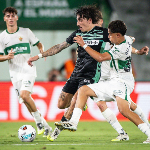 Elče se izvukao, Betis devet minuta delilo od pobede