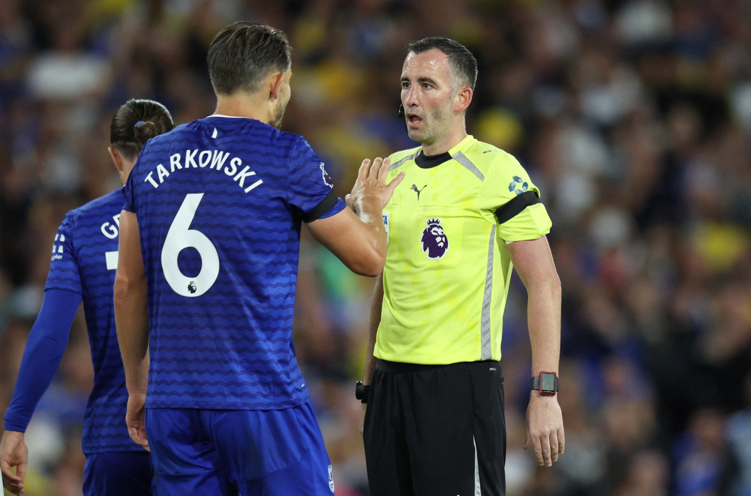 Bura u Engleskoj zbog penala za Lids VIDEO