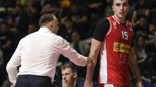 Pecarski stigao! FOTO