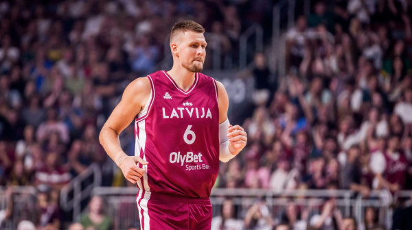 Porzingis o trci za MVP titulu: "Odlučiće duel Jokića i Šenguna"