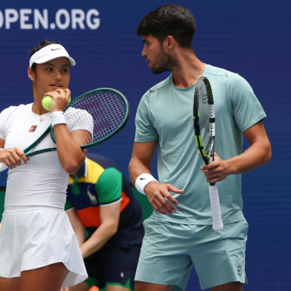 Ubedljiv poraz Alkarasa i Radukanu VIDEO