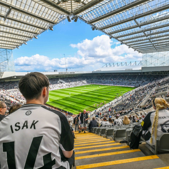 Njukasl odgovorio na Isakove optužbe: "Niko mu nije obećao transfer"