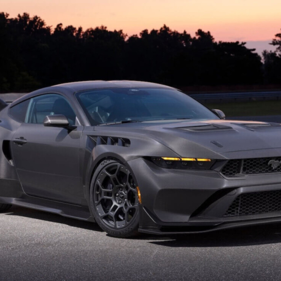 Stvoren za obaranje rekorda: Ford Mustang GTD Liquid Carbon FOTO