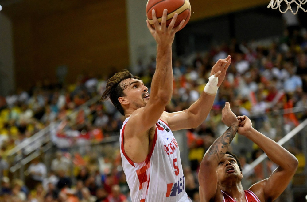 Hrvatska se jedva kvalifikovala u kvalifikacije za Mundobasket! Dominacija Šarića, povredio se Hezonja